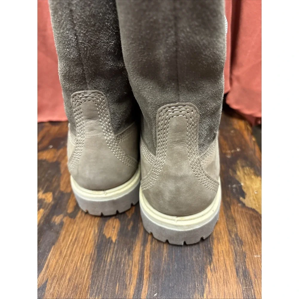 EUC Timberland Women's 6.5 M Waterproof Roll Fold-Down Teddy Fleece Brown 8330R